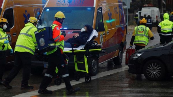 БИО ЈЕ ПОТПУНИ ХАОС: Исповест људи из Мадрида након стравичне експлозије (ФОТО/ВИДЕО)