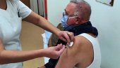IMUNIZACIJA U PARAĆINU: Prvog dana vakcinisano 198 prijavljenih, dok se trend smanjenja broja pregleda u kovid-ambulantama nastavlja (FOTO)