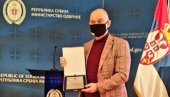 ZAHVALNICA KOMPANIJI BORBA: Andrija Jorgić u ime kompanije primio zahvalnicu od Ministarstva odbrane