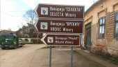 ДОПУНИЛИ ВИНСКУ СИГНАЛИЗАЦИЈУ У ГУДУРИЦИ: Улажу у промоцију највиноградарскијег села у Србији