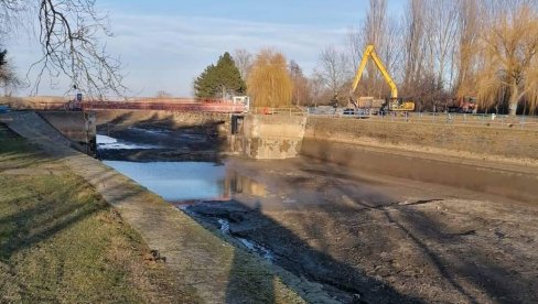 BEGEJ OPET PLOVAN: Nakon 100 godina brana u Itebeju na suvom