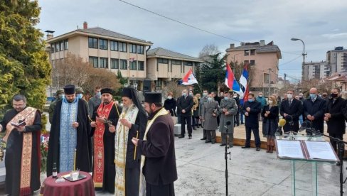VRANJE SLAVI DAN GRADA: Najviša gradska priznanja medicinarima za lavovsku borbu sa pandemijom (FOTO)