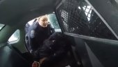 (UZNEMIRUJUĆE) NOVI SNIMAK BRUTALNOSTI AMERIČKE POLICIJE: Devojčici od devet godina stavili lisice i poprskali je biber sprejom (VIDEO)