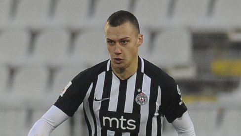 SRBIN MENJA KRSTOVIĆA U LEĆEU: Bivši igrač Partizana blizu prelaska u Seriju A