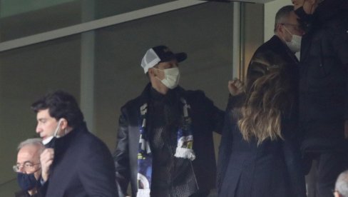 BOMBA NA OSTRVU: Posle godinu dana Ozil se vraća u Premijer ligu