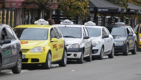 ВЕЛИКА ПРОМЕНА У БЕОГРАДУ! Ускоро сва такси возила морају бити у белој боји, познат и рок за усклађивање