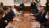 VUČIĆ SA FABRICIJEM: Predsednik se sastao sa ambasadorom EU u Srbiji