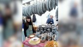 ПЕГЛАНА КОБАСИЦА ОСВОЈИЛА ИЗМИР: Пироћанци за свој деликатес добили својеврсно признање у Турској (ФОТО)