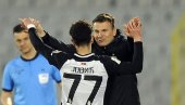 POSEBNU PAŽNJU POSVETIO JOVIĆU: Stanojević ne veruje da će mladi fudbaler sutra igrati
