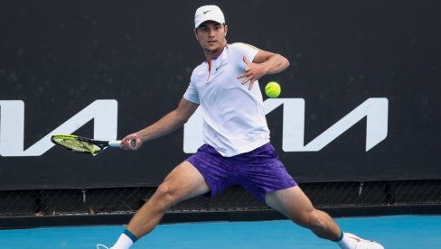 KRAJ ZA KECMANOVIĆA: Loš nastup srpskog tenisera u drugom kolu Australijan opena