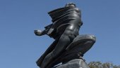 ЗАСИЈАЋЕ СОРБОНА БЛИСТАЋЕ РАТНИЦИ: Планирана рестаурација Барељефа на споменику захвалности Француској