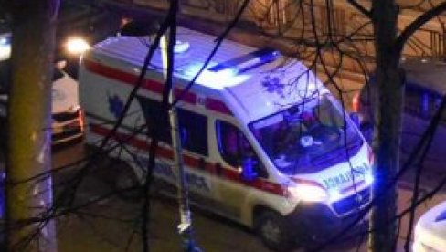 NOĆ U BEOGRADU U ZNAKU KOVIDA: Pacijenti kolima Hitne pomoći transportovani u bolnice u Kruševcu, Mladenovcu i Batajnici