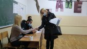 ОБЈАВЉЕНИ ПОДАЦИ О ИЗЛАЗНОСТИ: У српским срединама више од 70 одсто бирача гласало, укупно на КиМ 46 процената