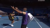 КИРЈОС ОПСЕДНУТ НОВАКОМ: Имитирао српског тенисера па испао са Аустралијан опена (ВИДЕО)