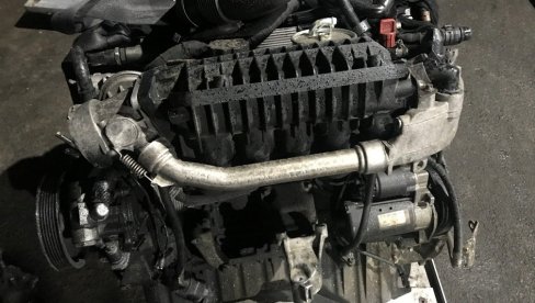 NABAVLJALI KRADENA VOZILA U FRANCUSKOJ, U SRBIJI PRODAVALI DELOVE: Uhapšeni osumnjičeni za pripadnost kriminalnoj grupi