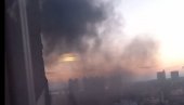 ЦРНИ ДИМ ШИРИО СЕ ЗЕМУНОМ: Пожар у Вртларској улици,  16 ватрогасаца се борило са ватреном ситихијом (ФОТО)