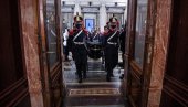 POSLE DUGOGODIŠNJE BORBE: Preminuo bivši argentinski predsednik koji je naoružavao Hrvate tokom rata