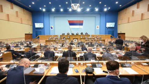 SASTANAK ZBOG INCKA: Skupština Republike Srpske raspravlja o zakonu o zabrani negiranja genocida, Dodik najavio - Spremamo blokadu!