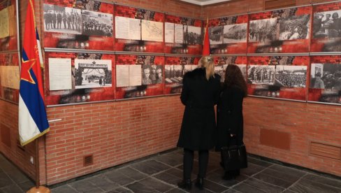 RATNA SLIKA SRBIJE U DRUGOM SVETSKOM RATU: Izložba u Muzeju 21.oktobar u Kragujevcu
