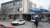 DOŠAO U GOSTE, PA PRETUKAO DOMAĆINA: Haos u Jagodini, policija privela muškarca, povređeni prebačen u bolnicu