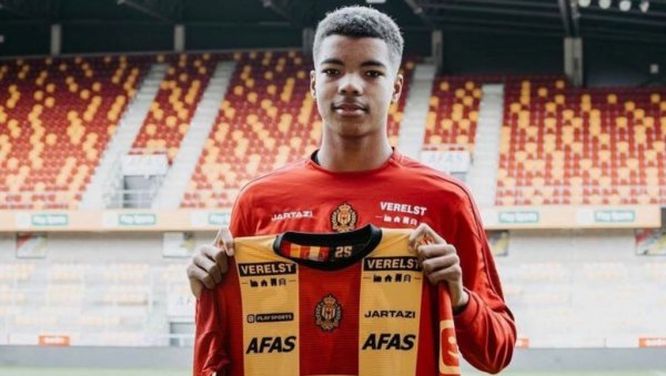 ТАМНОПУТИ СРБИН, ФУДБАЛСКИ ВУНДЕРКИНД: Белгија прича о Александру Станићу, стигао из Африке, а може да бира између три репрезентације