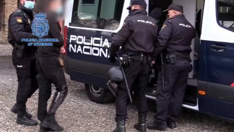 РАЗБИЈЕНА ШПАНСКО-СРПСКА НАРКО БАНДА! Ухапшено 13 особа због производње и продаје марихуане широм Европе