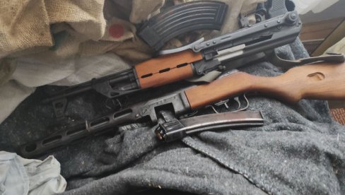 POLICIJA PRONAŠLA CEO ARSENAL! Zaplenjeni puška, pištolj i 500 komada municije, krivične prijave za oca i sina iz Kruševca