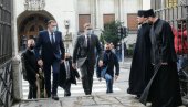 VUČIĆ STIGAO U SABORNU CRKVU: Predsednik Srbije prisustvuje ustoličenju patrijarha Porfirija