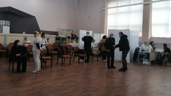 ЕПИДЕМИЈА У НОВОМ ПАЗАРУ: Преминула три ковид пацијента, хоспитализовано 95 особа