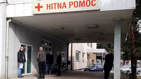 HVALA SRBIJI ŠTO NAM JE POMOGLA: Medicinski radnici iz Modriče vakcinisani u Sremskoj Mitrovici