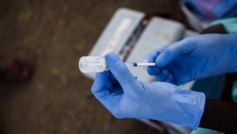 VAKCINE STIŽU NA KiM: Prve doze cepiva početkom marta
