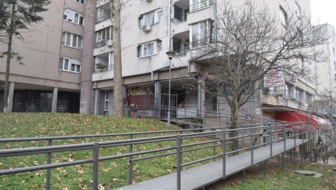 BARIJERE ĆE BITI PROŠLOST: Nesmetano kretanje osoba sa invaliditetom trebalo bi da bude lakše postavljanjem rampi