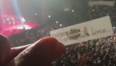 TATA, DOĆI ĆU NA SLEDEĆI KONCERT - NE BIH SE KLADIO: Snimak poslednjeg Balaševićevog koncerta tera suze na oči (VIDEO)