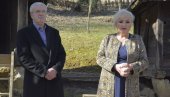 STRANE REČI POTISKUJU SRPSKE I ĆIRILICU: Međunarodni dan maternjeg jezika obeležen u Tršiću