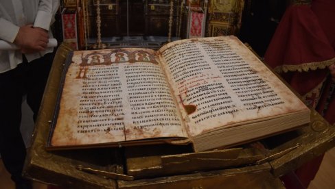 DRAGOCENI SPOMENIK KULTURNE BAŠTINE: Miroslavljevo jevanđelje pred posetiocima Narodnog muzeja od utorka do nedelje