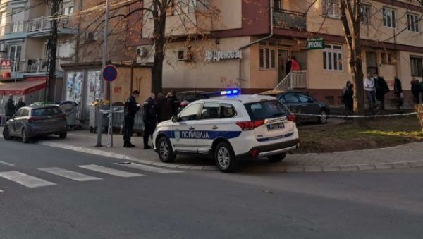 НУДИО КОЛЕГИ НОВАЦ ДА ПРОМЕНИ ИСКАЗ: Ухапшен полицијски службеник у Крушевцу