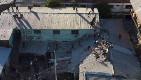 BANDE U EKVADORU: 18 zatvorenika ubijeno u sukobima u dva zatvora