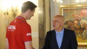 ИЗ ДИРЕКТОРСКЕ ФОТЕЉЕ НА УЖАРЕНУ КЛУПУ: Слободан Бошкан је нови тренер одбојкаша Војводине