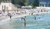 ОМИЉЕНО СРПСКО ЛЕТОВАЛИШТЕ ЖАРИШТЕ КОРОНЕ: Овај град на црногорском приморју је најзараженији на свету