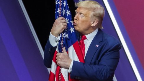 NEMCI PANIČE ZBOG TRAMPOVOG POTEZA: Ovo je ekonomska katastrofa