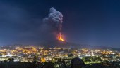 ERUPCIJA VULKANA NA SICILIJI: Etna izbacila lavu, a pepeo pao i na Kataniju