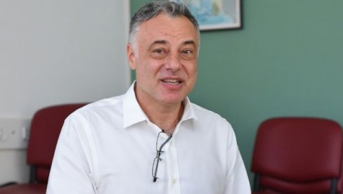 KAVČIĆ NAM JE UKRAO UDŽBENIK: Miloljub Albijanić tuži profesora srpskog porekla iz Amerike zbog kršenja autorskih prava