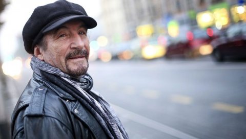 НИСАМ ХТЕО ДА ПЕВАМ РАВНА ТИ ЈЕ ЈУГОСЛАВИЈА: Жељко Бебек о разлозима зашто је отишао из “Бијелог дугмета” (ФОТО)