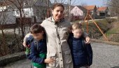 ŽELIMO DA ZAUVEK OSTANEMO U SRBIJI: Ruskinja Nela Ignatjeva (43) sa suprugom Ilijom (32) i trojicom sinova doselila se u selo Neradin