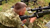 STRANI INSTRUKTORI STIGLI U UKRAJINU: Počela obuka snajperista, glavnu reč vodi komandant ozloglašenog bataljona