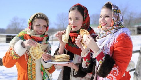 VREME JE ZA PALAČINKE: Tradicionalana proslava Maslenice u Rusiji