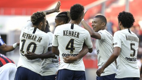 ИЗВОР ЗА АФП: Најмање два француска клуба сваке године у Суперлиги