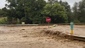 SNAŽNA OLUJA NA HAVAJIMA: Prete katastrofalne poplave