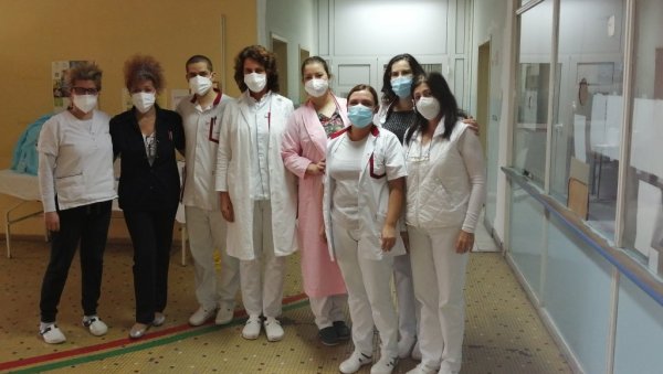 БОРБА ЗА СВАКОГ ПАЦИЈЕНТА: За годину дана у Општој болници у Суботици од последица ковида лечено 2.000 људи
