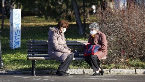 PREVARA PREKO MASAŽERA: Najstariji Beograđani na meti osoba koje se predstavljaju kao radnici penzionog fonda